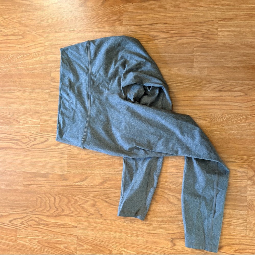 Grey leggings